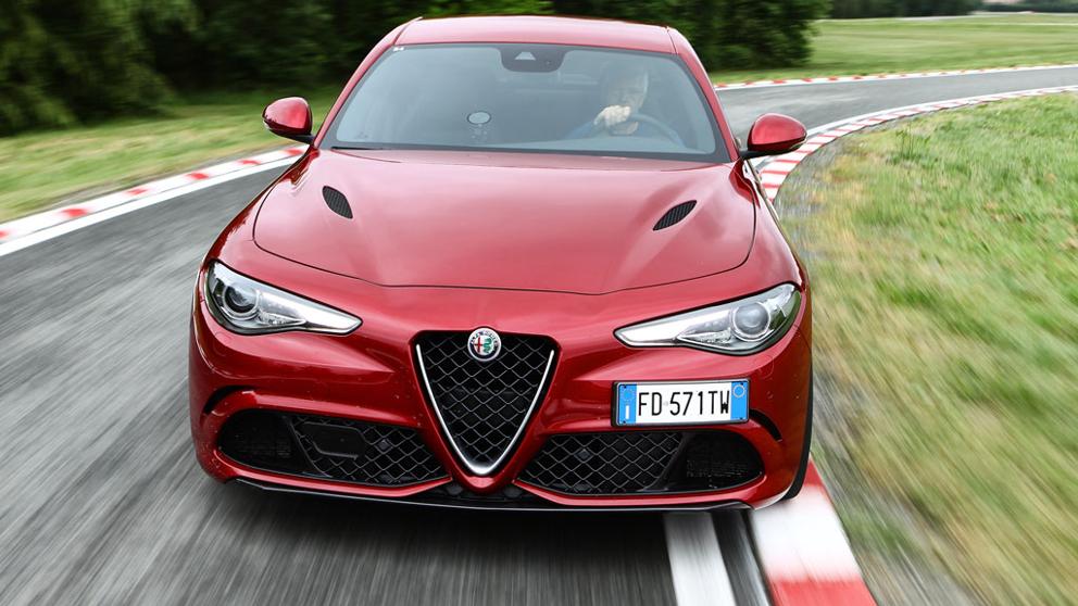 El Alfa Romeo Giulia QV se exhibe en Nürburgring con nuevo récord
