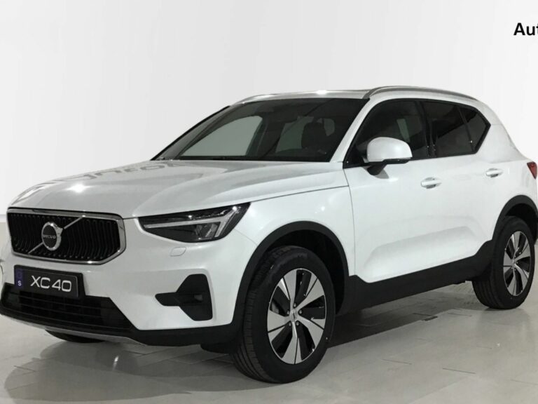 Volvo XC40 2.0 B3 G Core Auto