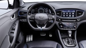 hyundai ioniq interior salpicadero.323419 300x169 1