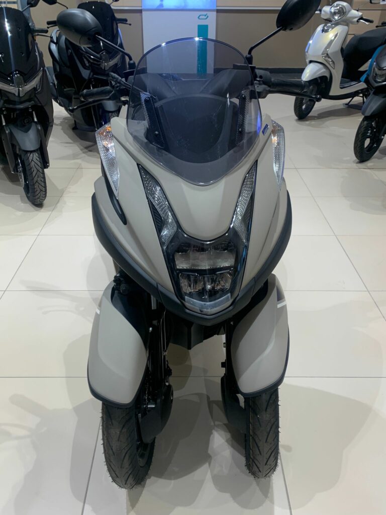 Yamaha TRICITY 125