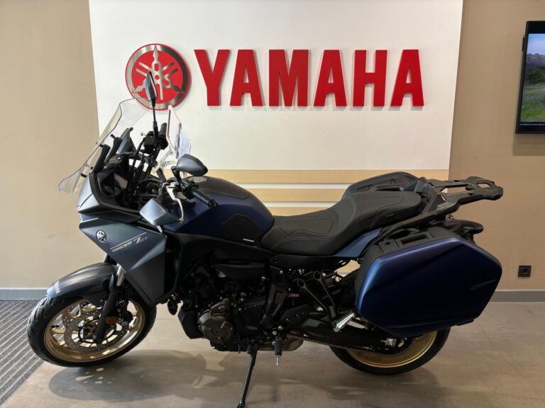 Yamaha Tracer 7 GT azul
