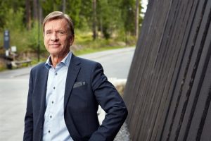 154595 H kan Samuelsson President CEO Volvo Car Group 300x200 1