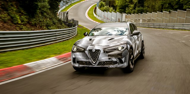 170929 Alfa Romeo Stelvio slider