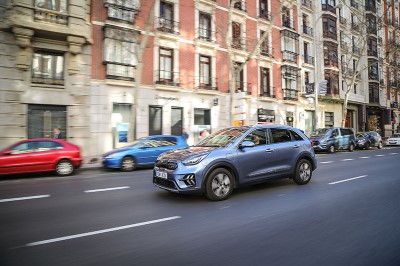 Gama SUV híbrida Kia en Burgos