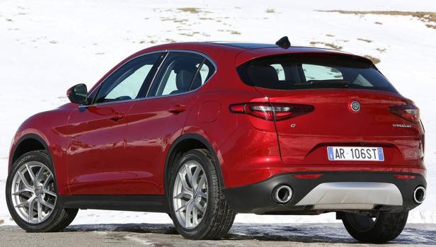 Stelvio: El primer SUV de Alfa Romeo no abandona el estilo deportivo