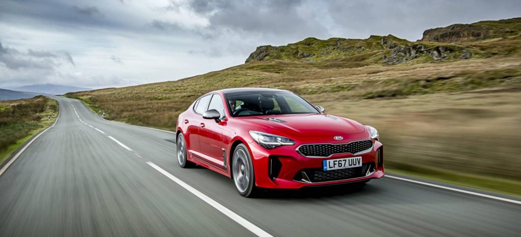 Kia-Stinger-GTS-red_023_1440x655c