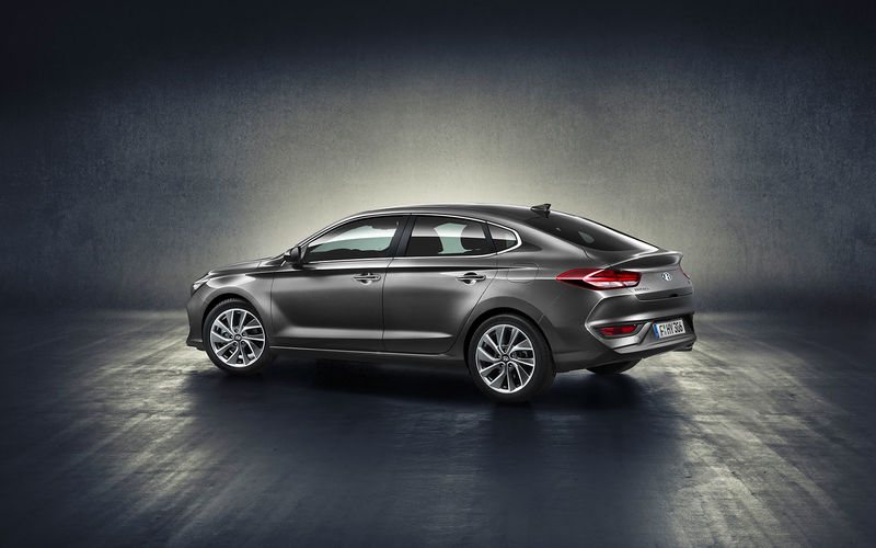 csm_hyundai-2017-all-new-i30-fastback-2-1610_48c70103f7