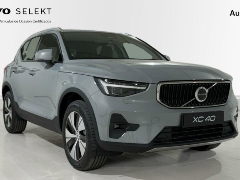 Volvo XC40 2.0 B3 G Core Auto