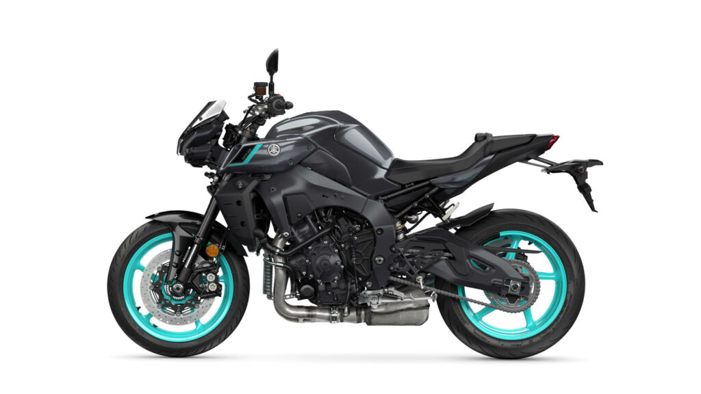 YAMAHA MT-10