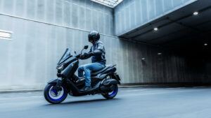 YAMAHA NMAX 125
