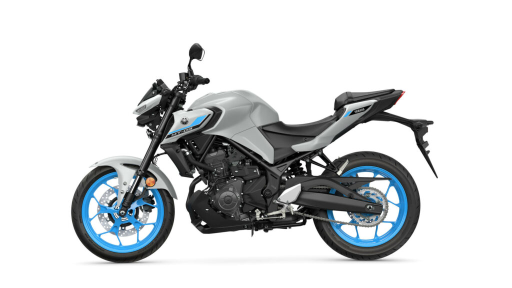 YAMAHA MT-03
