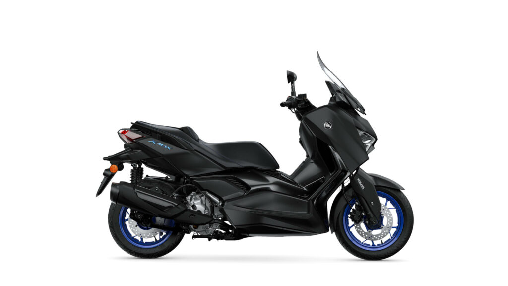YAMAHA XMAX 300