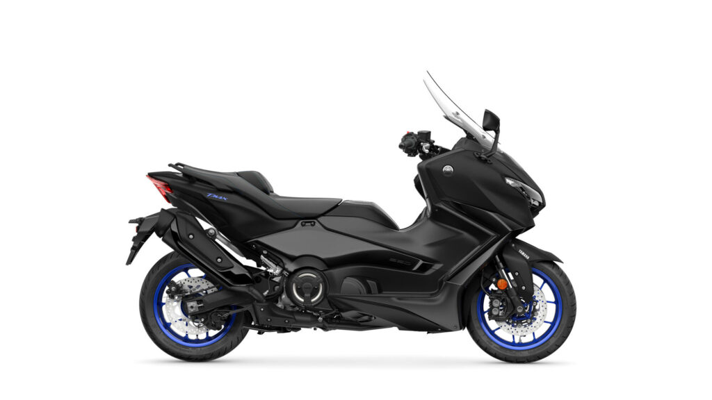 YAMAHA TMAX