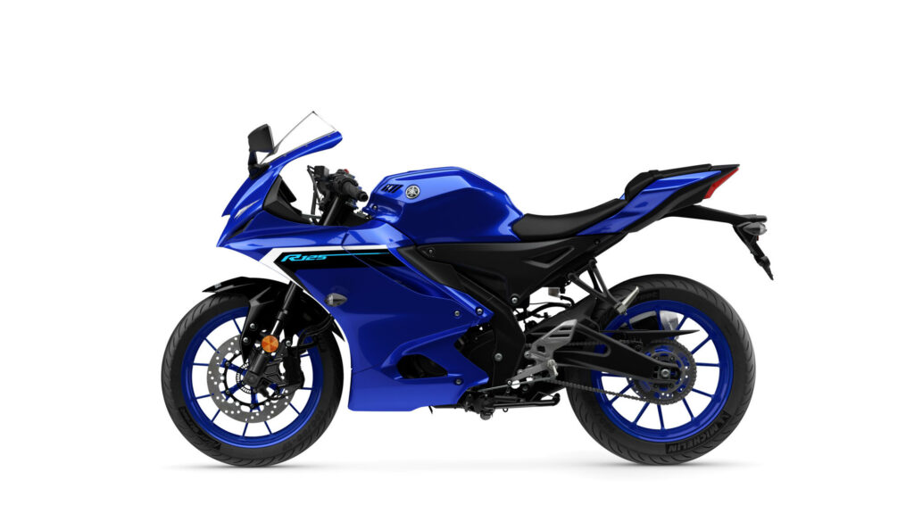 YAMAHA R125