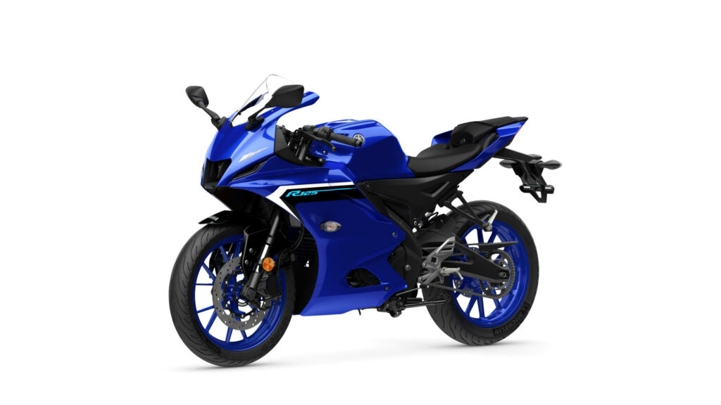YAMAHA R125