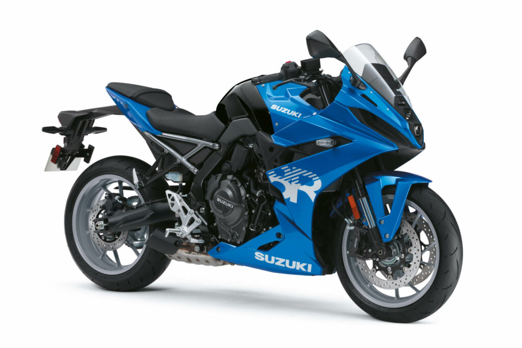 SUZUKI GSX-8R