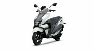 SUZUKI AVENIS