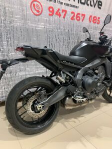 YAMAHA MT-09