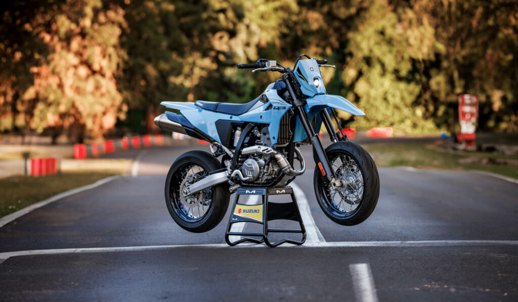 SUZUKI DR-Z4SM