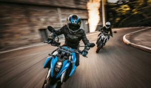 SUZUKI GSX-8S