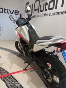 MOTOMORINI XCAPE 649