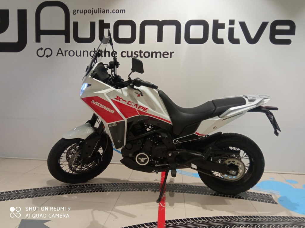 MOTOMORINI XCAPE 649