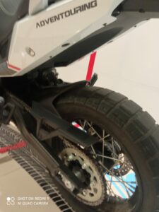 MOTOMORINI XCAPE 649