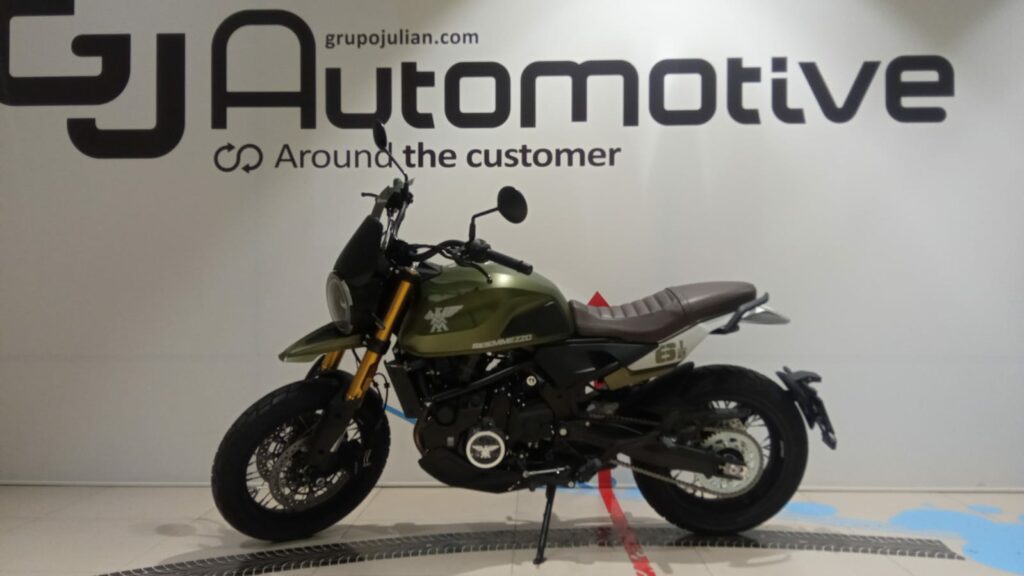 MOTOMORINI SEIEMMEZZO SCR