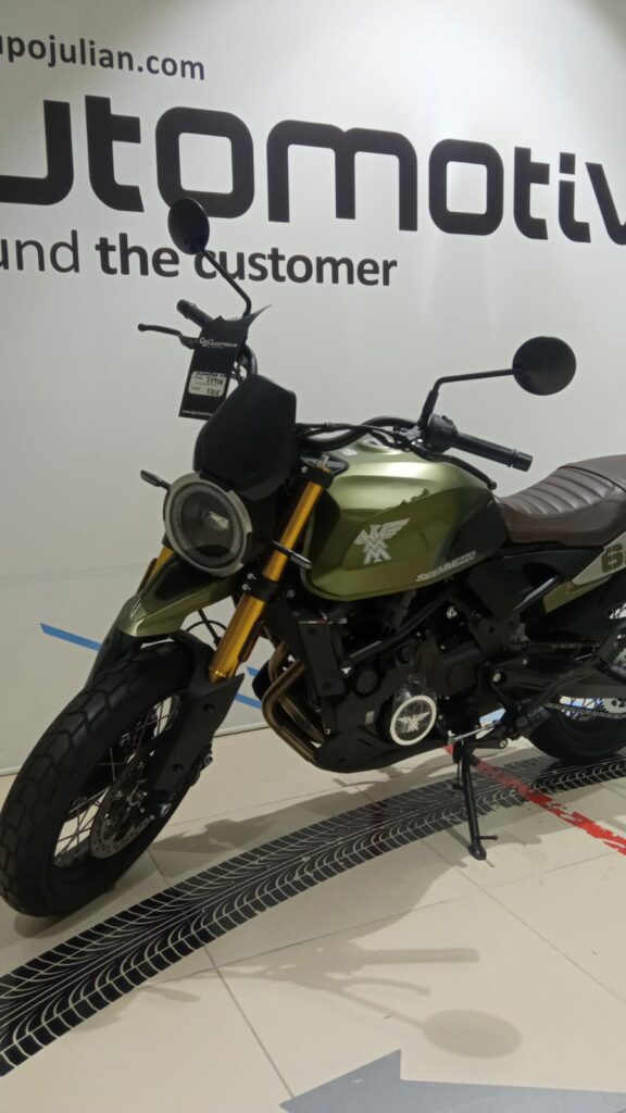 MOTOMORINI SEIEMMEZZO SCR