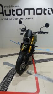 MOTOMORINI SEIEMMEZZO SCR