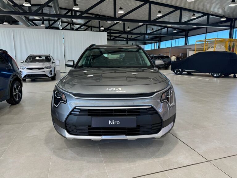 Kia Niro 1.6 GDi HEV 102kW (139CV) Concept